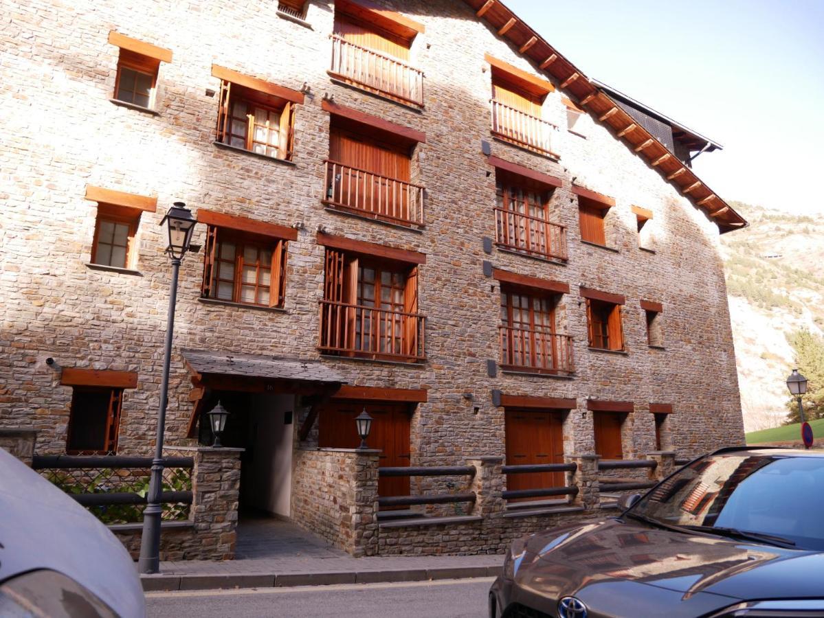Francoli-Vacances Pirinenca กานีโญ ภายนอก รูปภาพ